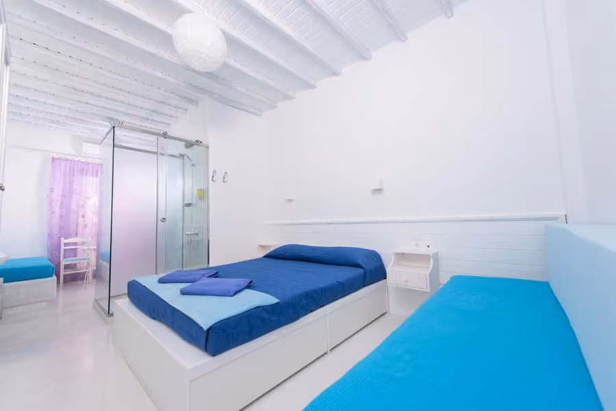 Isabel Studios  2
