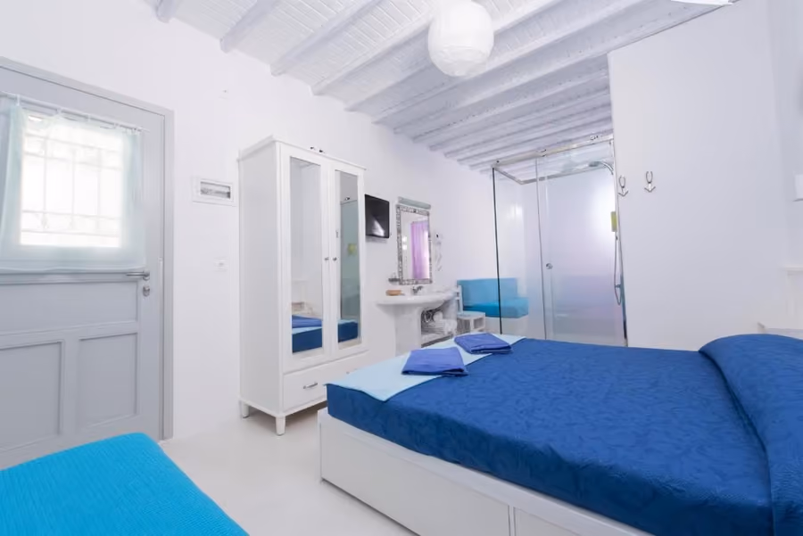 Isabel Studios  3