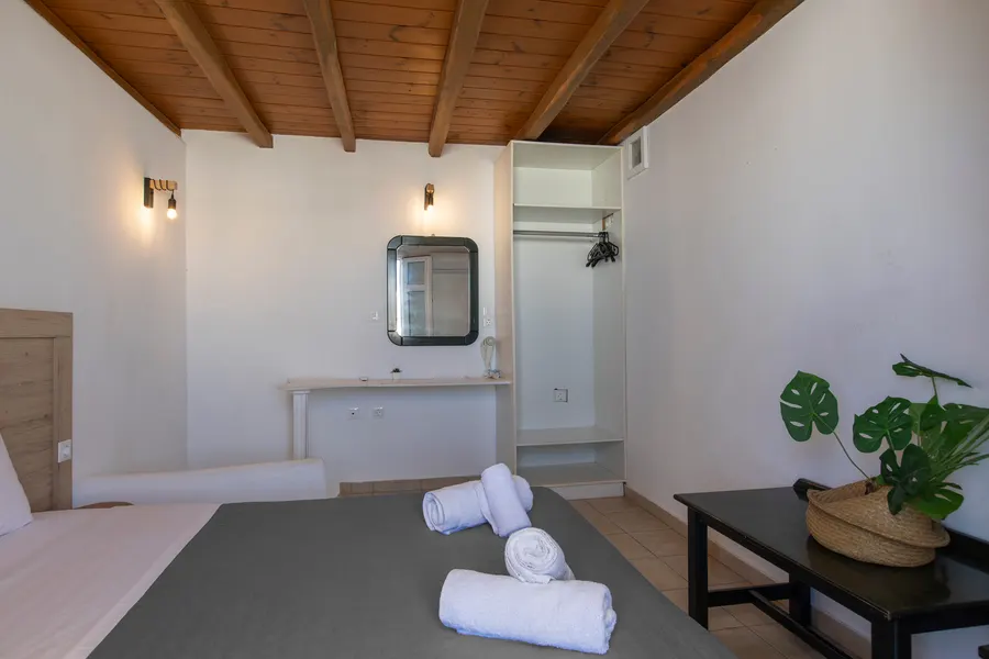 Lakka Apartments 1