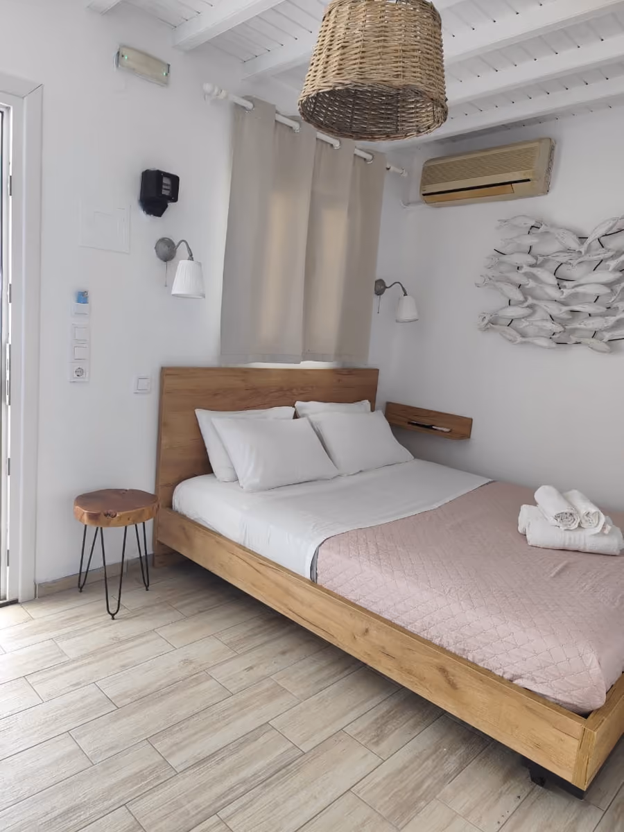 Vrisi Rooms 5