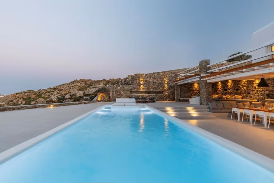 Villa Adoré 2 1
