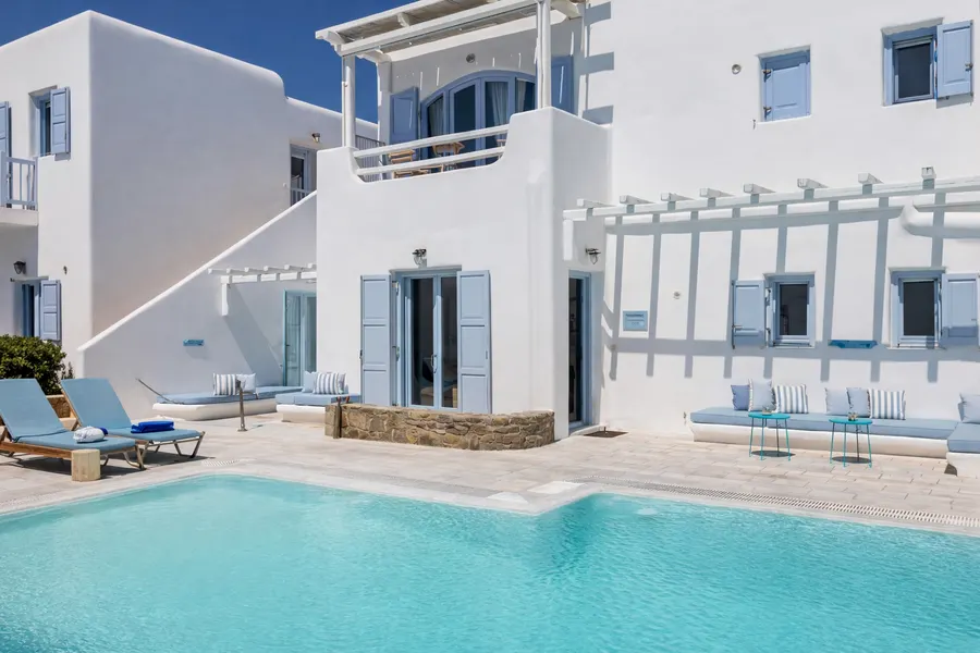 Dionis House 1