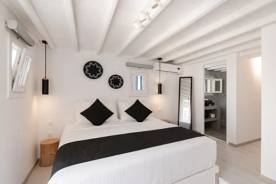 Anamnisi Suites 1
